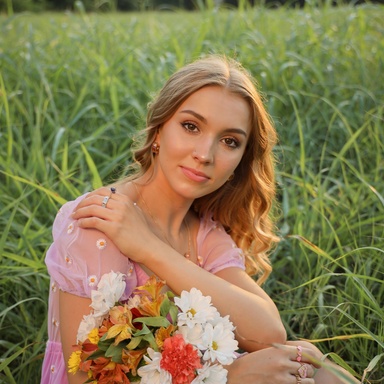 Photo displaying undergraduate student Julia Kevil-Yeager.